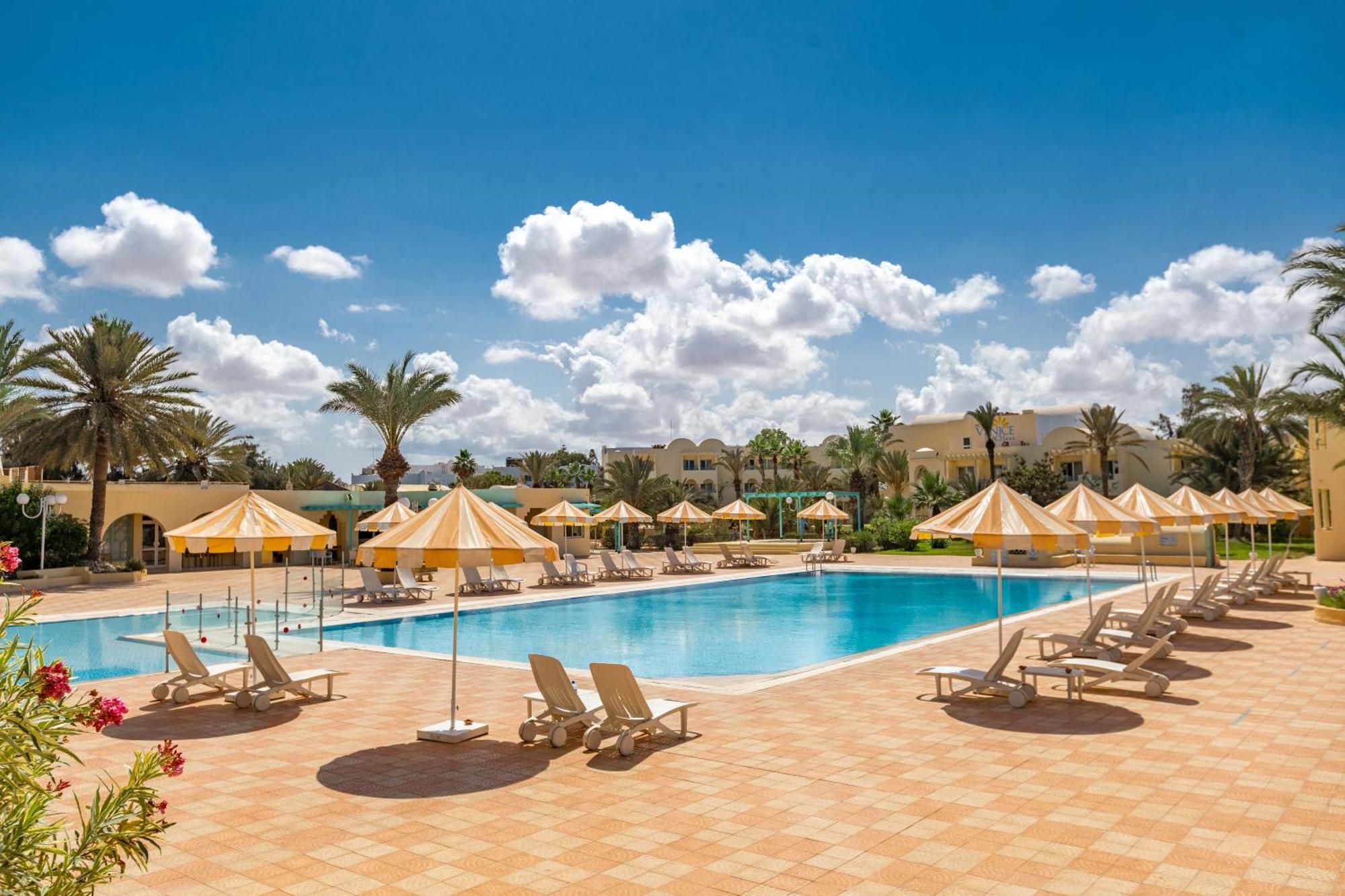Hotel Venice Beach- Families And Couples Only Triffa