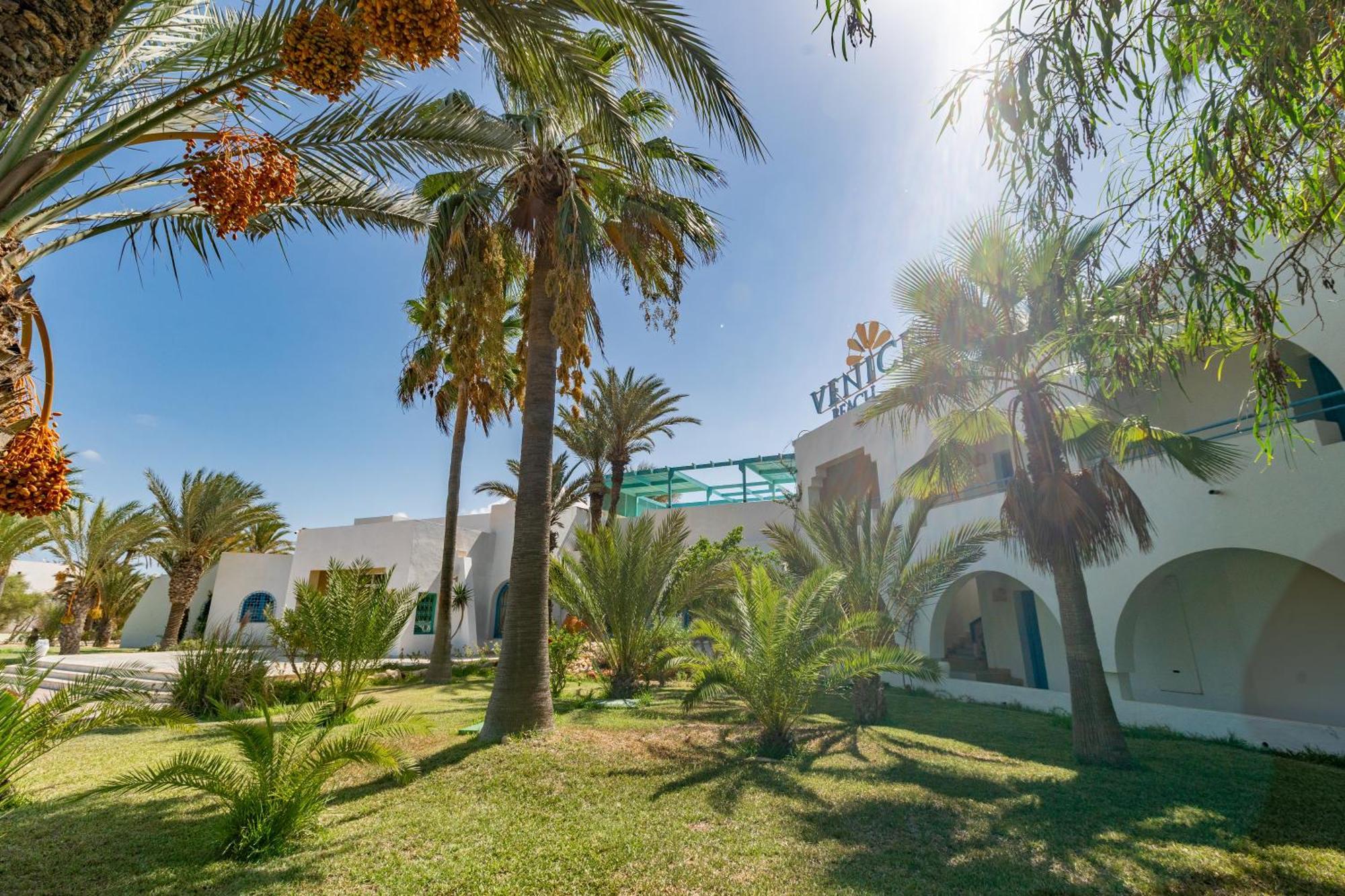Venice Beach- Families And Couples Only Hotel 3*