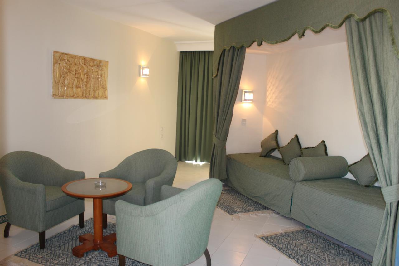 Venice Beach- Families And Couples Only 3* Triffa