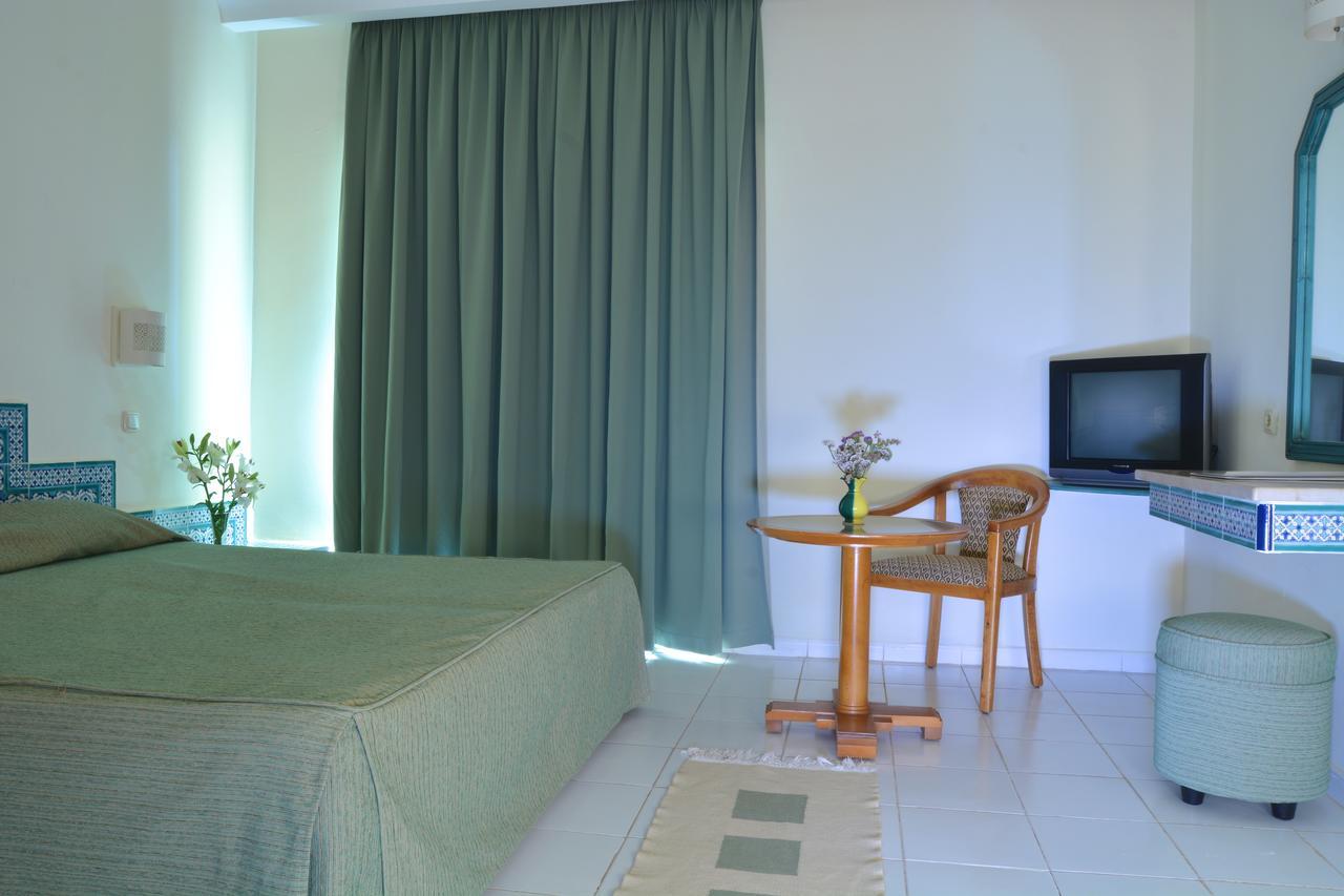 Venice Beach- Families And Couples Only 3* Triffa